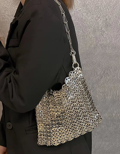 Load image into Gallery viewer, Luxury Designer Women&#39;S Bag Trend Hand Woven Hollow Metal Chain Tote Bag Clutch Female Bag Travel Holiday Shoulder Bag Handbag
