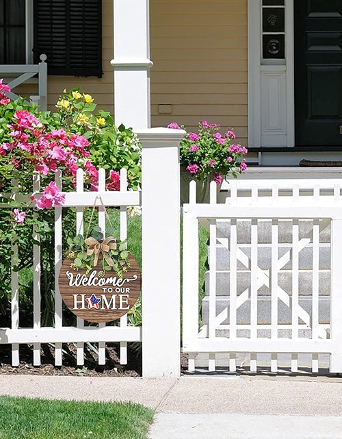 Load image into Gallery viewer, Interchangeable Seasonal Welcome Sign Front Door Decoration, Rustic round Wood Wreaths Wall Hanging Outdoor, Farmhouse, Porch, for Spring Summer Fall All Seasons Holiday Halloween Christmas.
