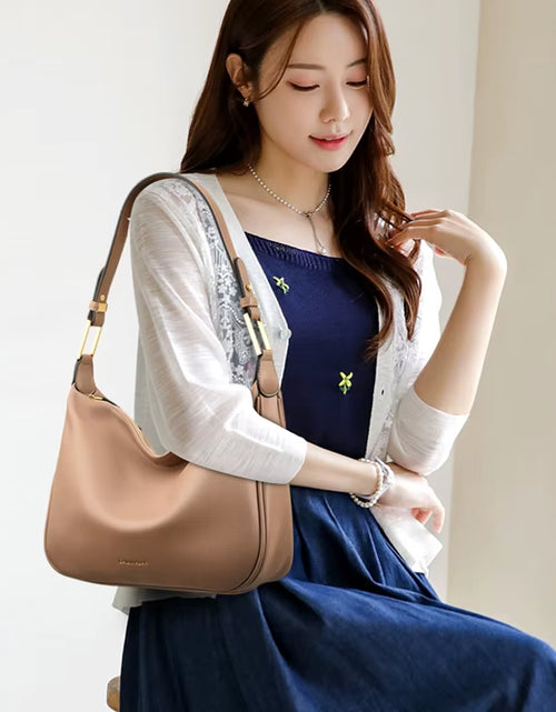 Load image into Gallery viewer, Genuine Famous Brand Soft Leather Women Handbags Female Bag Large Capacity Ladies Shoulder Handbag Diagonal Fashion Luxury Bags
