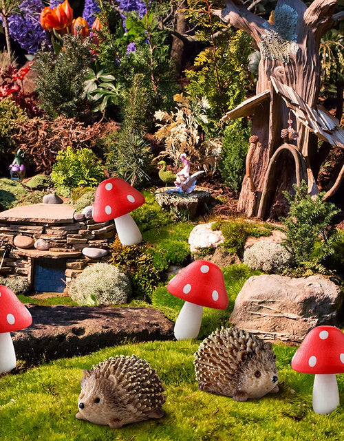 Load image into Gallery viewer, Resin Hedgehogs &amp; Wood Mushroom Sculpture, Fairy Wild Garden Supplies, 6 Pieces, Red, Handmade Decor
