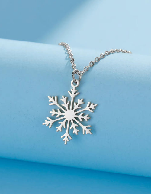 Load image into Gallery viewer, Snowflake Pendant Necklace for Women Stainless Steel Clavicle Chain Choker Fashion Couple Jewelry Valentine&#39;S Day Gift
